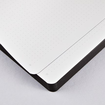 NUUNA Notizbuch - Nightflight L Light Berlin Silber