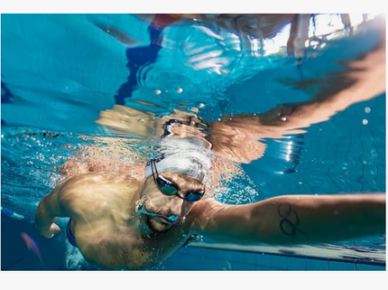 arena-classic-silikon-badekappe-parma-black-unisex 2