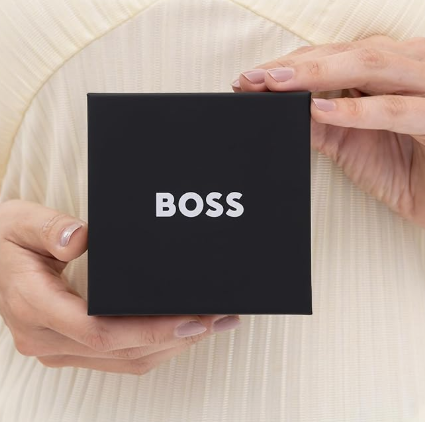 boss-jewelry-medaillon-ohrringe-creolen-damen 4