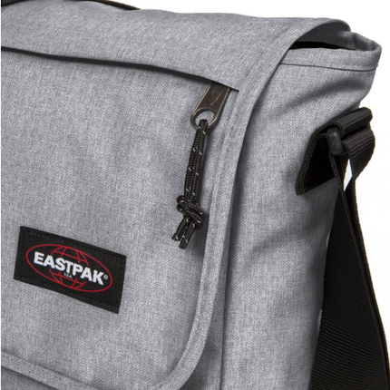 eastpak-delegate+-umhängetasche-sunday-grey 3
