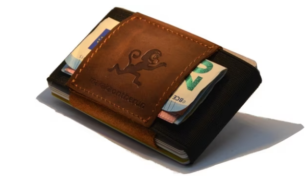 makaka-on-the-run-triple-slim-wallet-3-kartenfächer 5