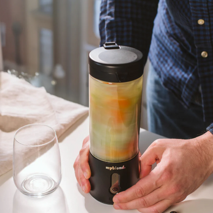 myblend3-kabelloser-smoothie-mixer-schwarz 2