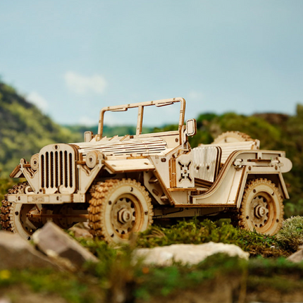 rokr-army-field-car-holz 2